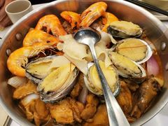 台式沙茶海鲜锅-鹿港小镇(金虹桥国际中心店)