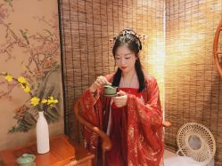 -汉仪华裳汉服馆(打浦桥店)