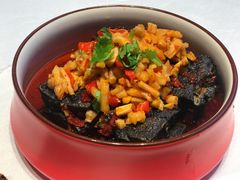 -老湘亲·品鉴湘菜(蔡塘爱琴海店)