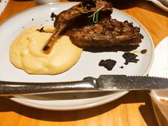 -JINNS锦时 steak&pizza(浸信会礼拜堂旧址店)