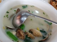 -鹏城人家海鲜酒家·23年老字号(较场尾店)