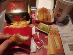 -麦当劳(天津站三店)