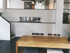大堂-MAISON门前杂货店
