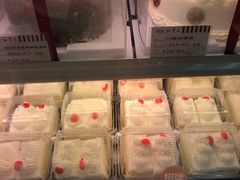 -红宝石·鲜奶小方(莘庄店)
