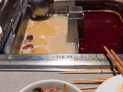 -海底捞火锅(关山保利店)