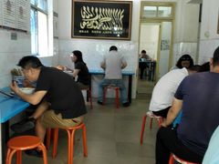 大堂-刘老虎肉丸糊辣汤(总店)