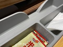 -大鼓米线(浦东长泰店)