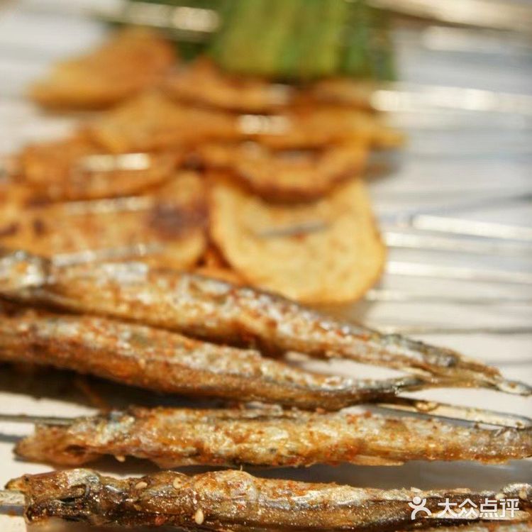 哈尔滨小串 | chao适合打工人小聚的烧烤店🔥