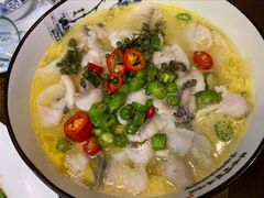酸菜柠檬鱼-小京東淮扬菜餐厅