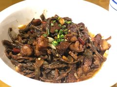 -邻家小馆(银都店)