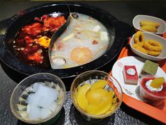 -火云天重庆火锅自助(中山路店)