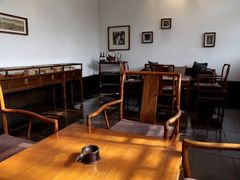 安缦颐和庭院套房-这个是酒店的雪茄吧，最好改为水烟更应景-北京颐和宾馆