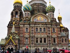 -滴血救世主教堂