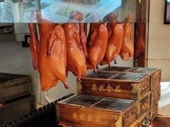 -新丁香海鲜酒店(银海商贸城店)