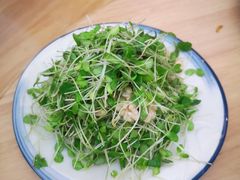 香椿苗拌桃仁-太原面食店(解放路店)