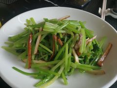 三丝炒水芹菜-三台山庄中餐厅