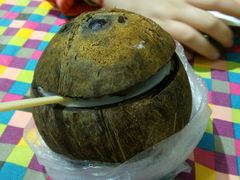 -志龙皇冠吃货椰子铺