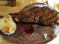 纽西兰SFF珍藏级战斧牛扒-MR.ROCKY洛奇先生RESTAURANT&BAR(宝安壹方城店)