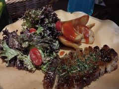 -The Cheebat 锌吧·Bistro(体育西店)