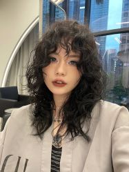 -+奈造型设计