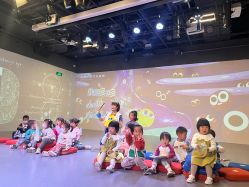 -小鸡哆哆故事屋·儿童乐园(嘉里城店)