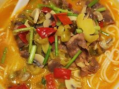 -粉小主·贵州酸汤牛肉粉(南京仙林金鹰店)