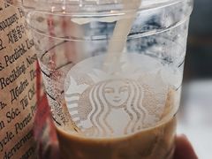 -星巴克臻选(杭州嘉里中心1F店)