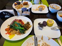 -厦门希尔顿逸林酒店·圆聚自助餐厅(五缘湾店)