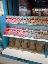 -Hamleys 玩具王国(杭州店)