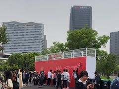 -东方体育中心(地铁站)