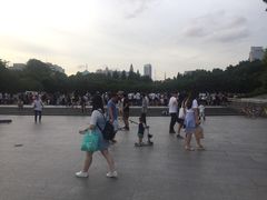 -英雄广场