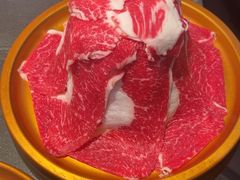 -牛YO寿喜烧·铁板烧和牛火锅自助(市府恒隆店)