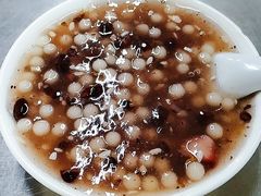 -芳婆糕团店(王府大街店)