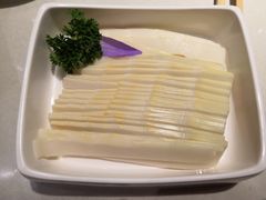 竹笋-海底捞火锅(勒泰店)