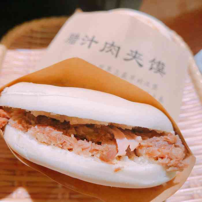 大秦小宴(皇庭广场店)-"简直太赞!口味环境都非常好!值得再去.