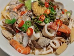 -鸽子侯·家宴·平价海鲜(绿地店)