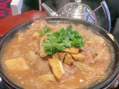 -皇城根·烤鸭·鱼头·家常菜(欧亚大观乐活城店)