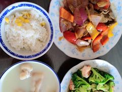 -天鹅到家·保姆月嫂育儿嫂(朝阳店)