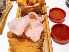 吉列猪扒拼薯条-龙记香港茶餐厅(久光百货店)