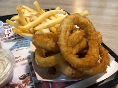 -The Habit Burger Grill 哈比特汉堡(复兴soho店)