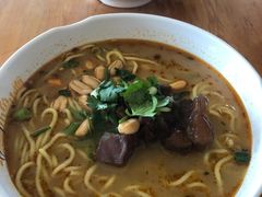 -小鱼小面(小汤山店)