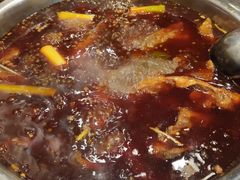 -肖肖酸萝卜鱼火锅(总店)