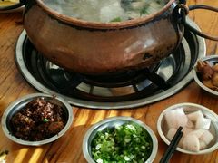 -抚仙湖老铜锅鱼(官南大道店)