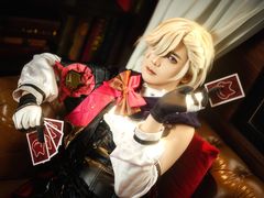 -米游妙妙屋cosplay换装自拍摄影体验馆