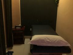 -颐而康·按摩·艾灸·足疗(汽车东站店)