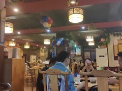 大堂-蜀滋香鲜鱼美蛙火锅(339店)
