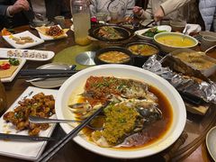 开胃鱼头王-童年小筑餐厅(申花路店)