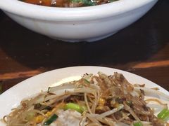火腿肠炒粉干-凡老头米线砂锅(古荡新村西粮站)