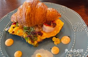 Australian XO Shrimp and Egg Croissant Stir-fry