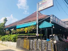 -Onion restaurant